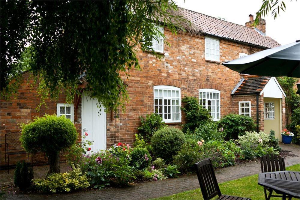 Bradmore  The Cottage Hotel מראה חיצוני תמונה